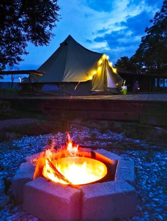 Belltent Savica Zagreb Exterior photo